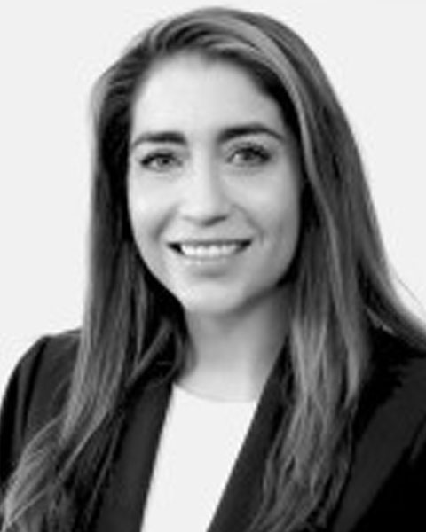 Portriat of Janessa Kapinos